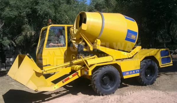 1m³ self loading concrete mixer for sale south africa
