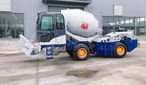 Self Loading Concrete Mixer