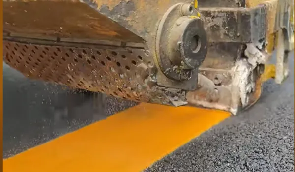 durable yellow road paint for parking lots South Africa