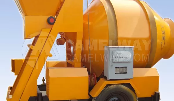 What should we pay attention to when the drum concrete mixer running
