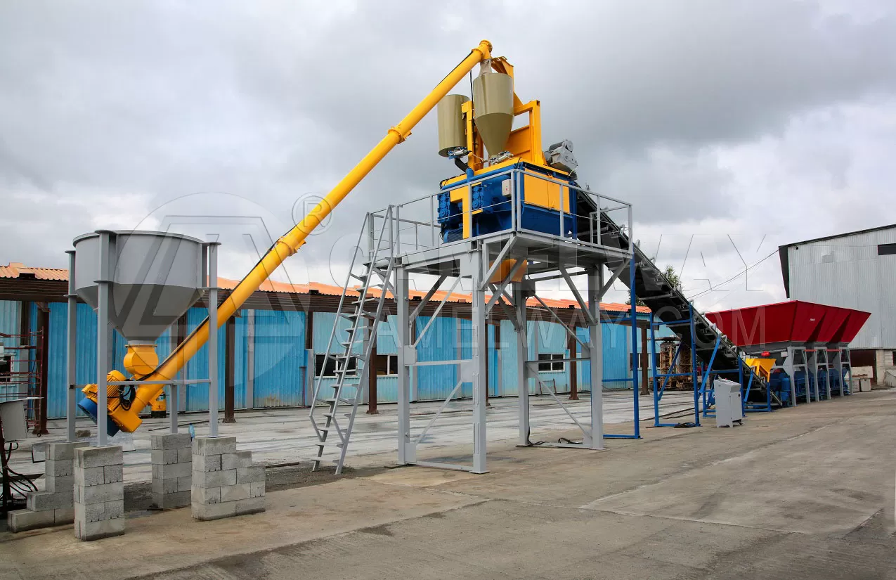 small concrete batching plant