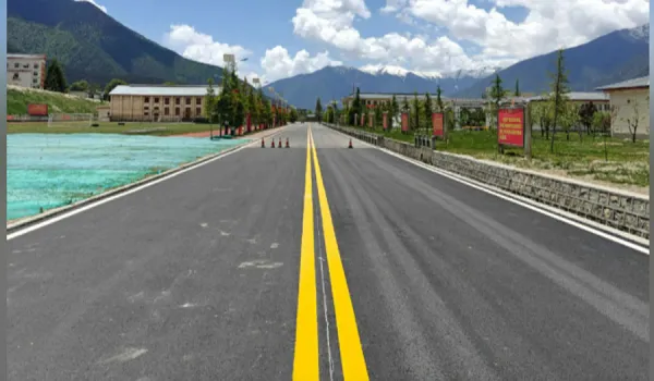 where to buy yellow road line paint near Johannesburg